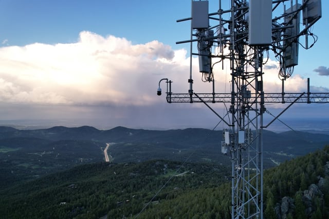 How AI Fire Tech & Insurers Are Reinventing Wildfire Detection in 2025