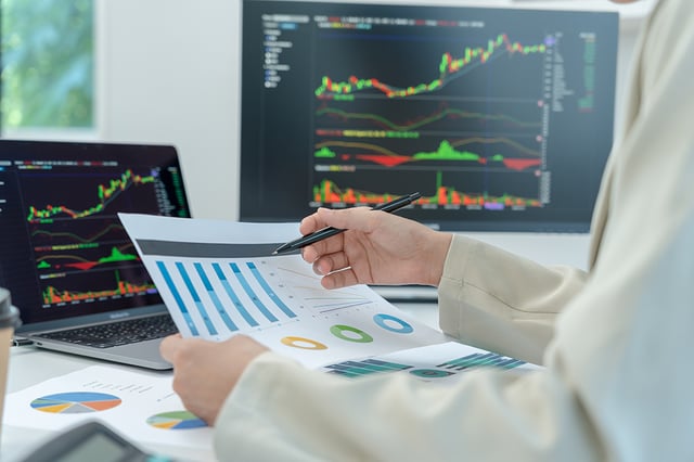 Designing a Comprehensive Risk Transfer Program with Stochastic Models
