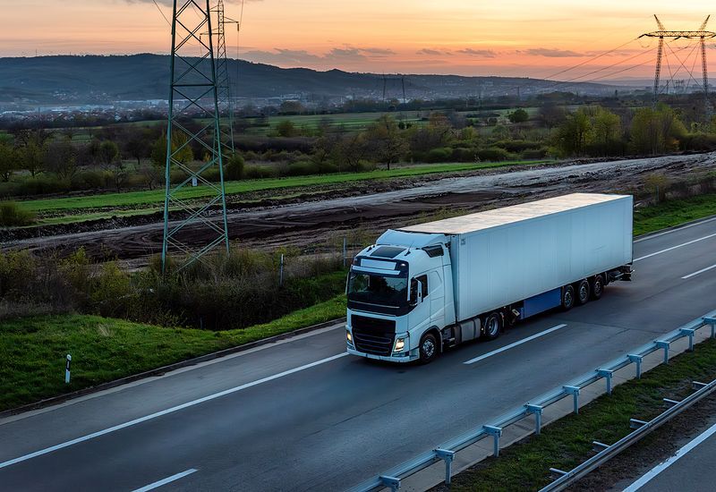 intermodal-trucking-sidebar-800x550